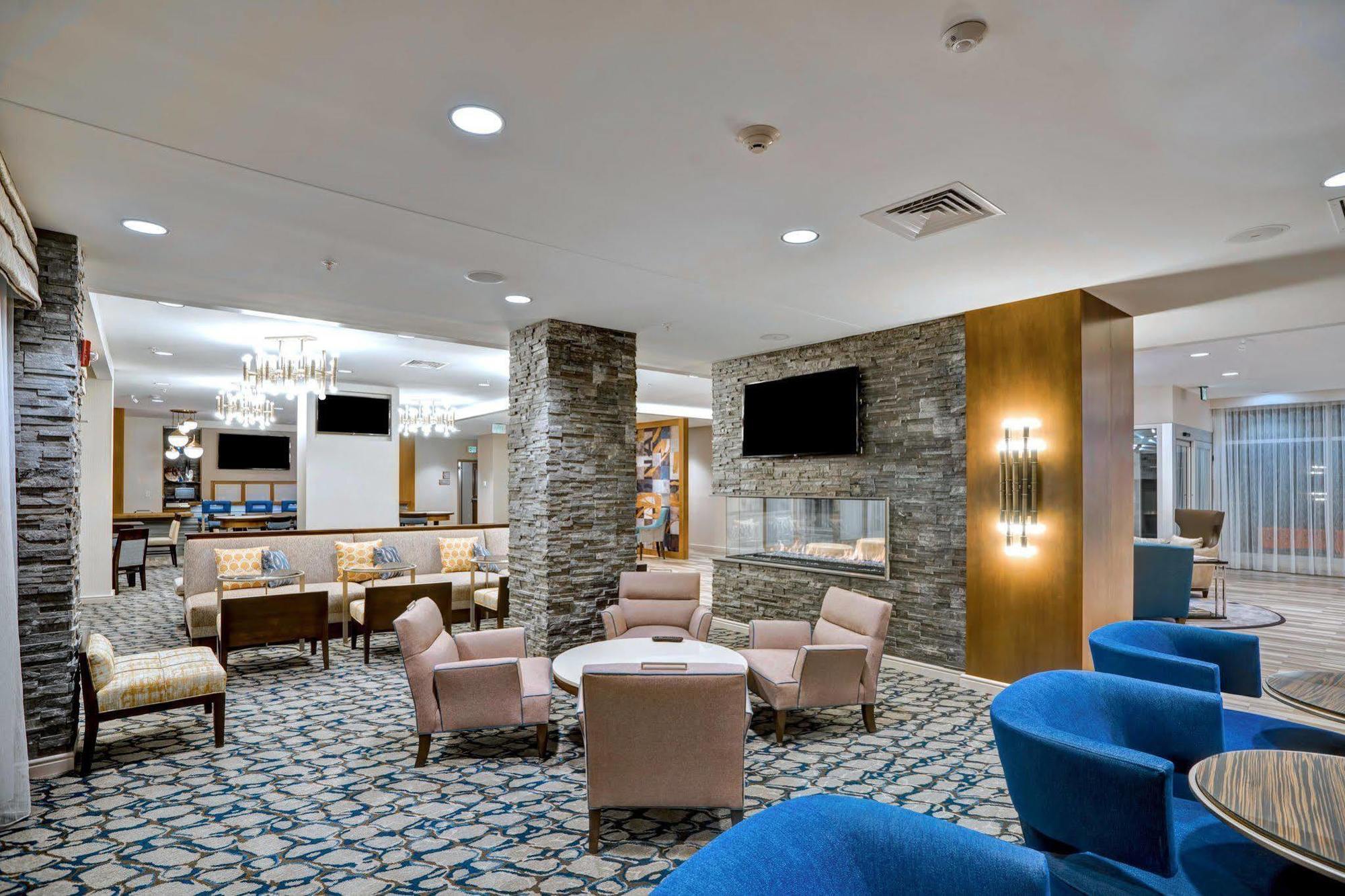 Готель Courtyard By Marriott Boston Вестборо Екстер'єр фото
