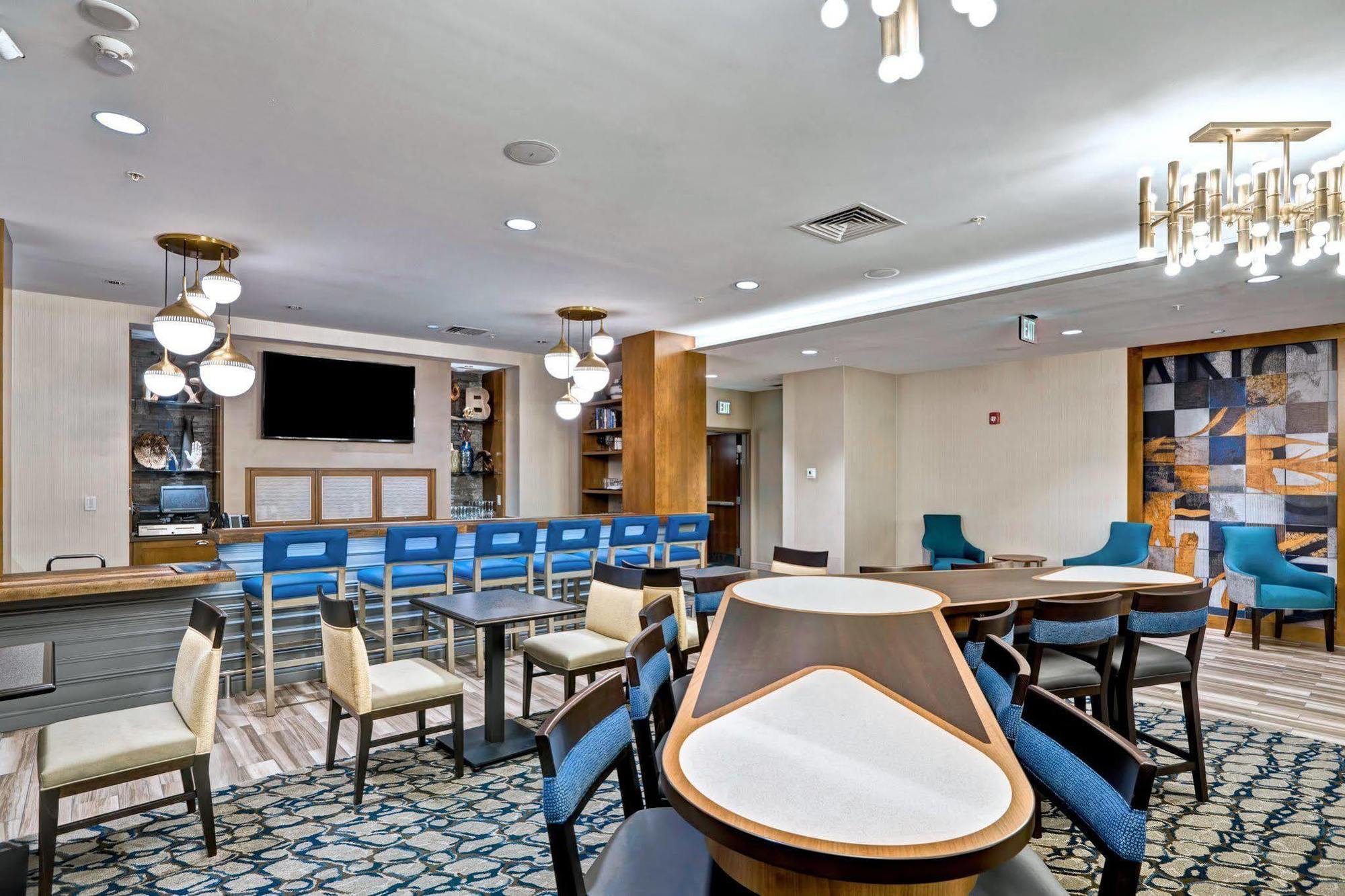Готель Courtyard By Marriott Boston Вестборо Екстер'єр фото