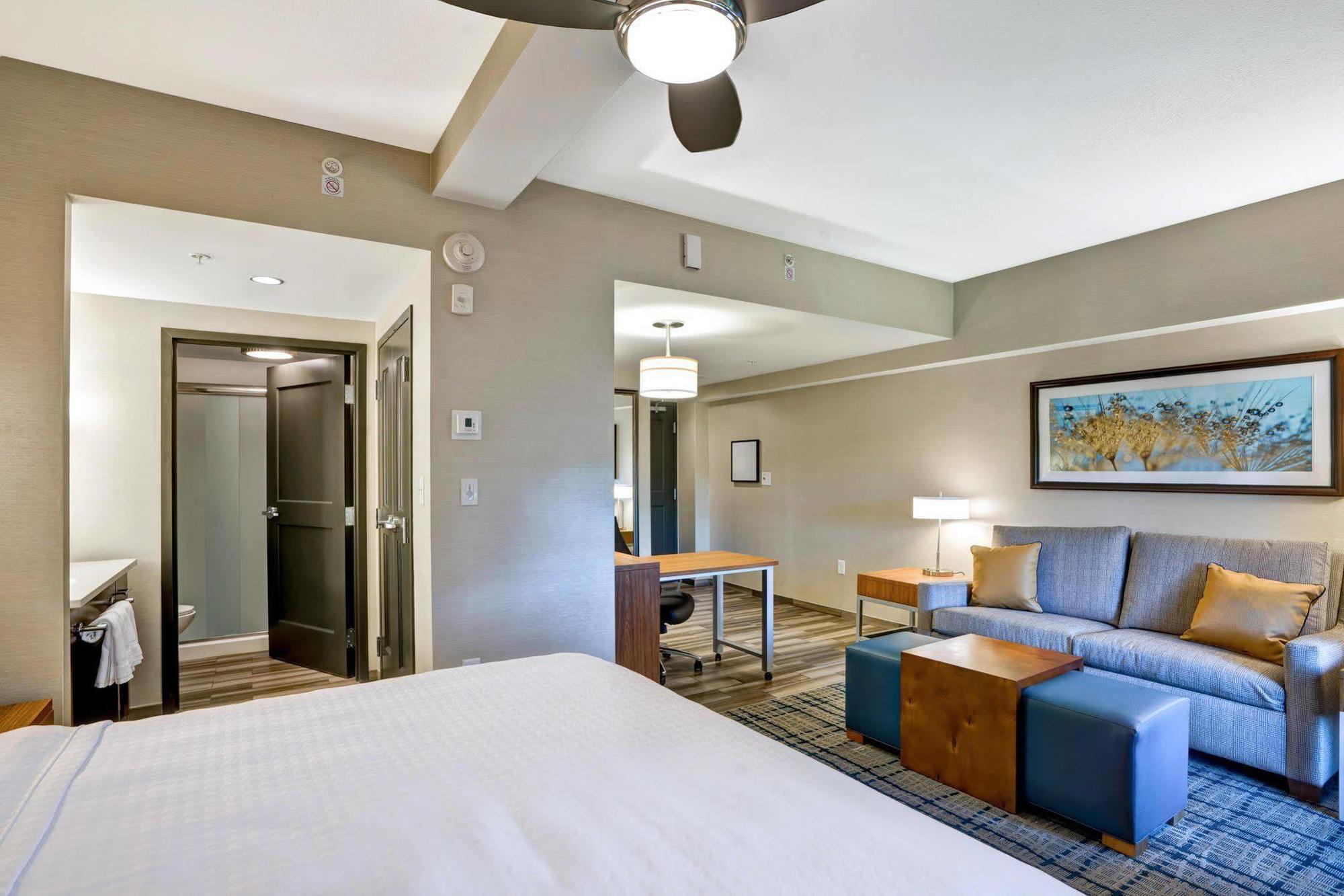 Готель Courtyard By Marriott Boston Вестборо Екстер'єр фото